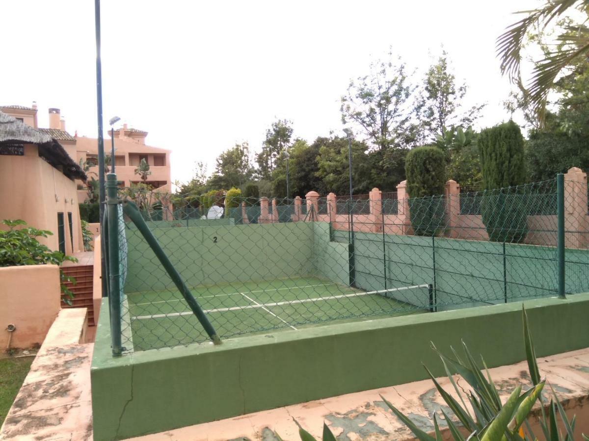 אסטפונה Hacienda Del Sol Beachside And Golf Apt Marbella Puerto Banus מראה חיצוני תמונה