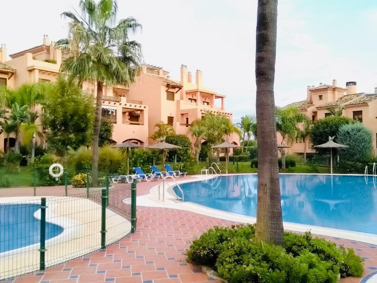 דירות אסטפונה Hacienda Del Sol Beachside And Golf Apt Marbella Puerto Banus מראה חיצוני תמונה